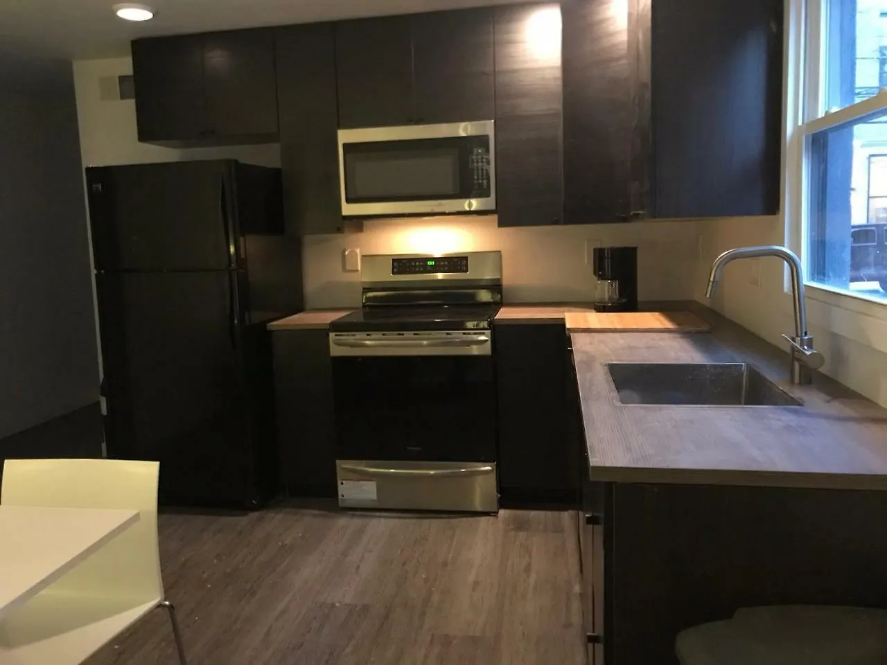 Modern Guesthouse Ironbound Newark With Kitchen-Fasttraintonyc-Onestoptoairport