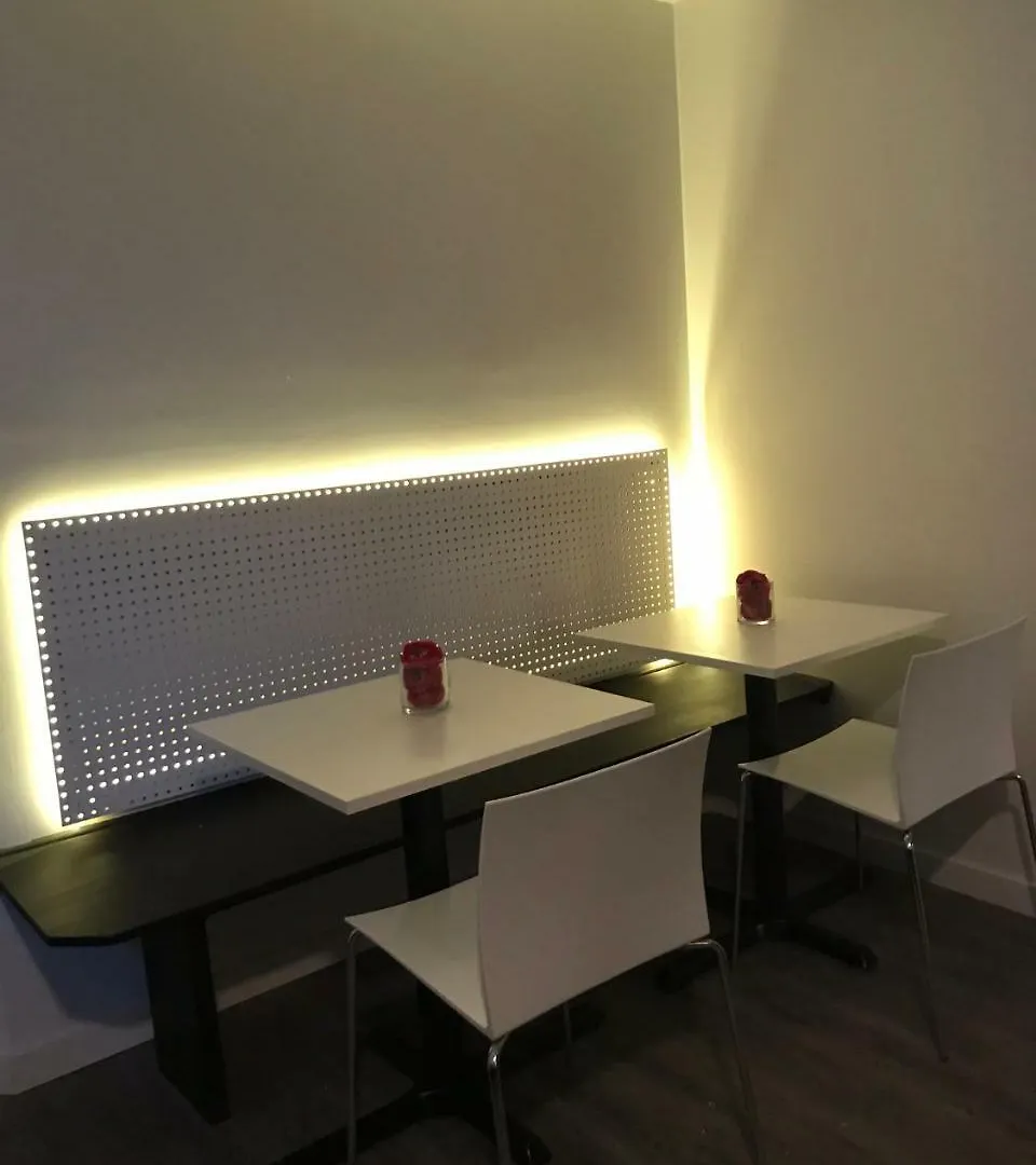 Guest house Modern Guesthouse Ironbound Newark With Kitchen-Fasttraintonyc-Onestoptoairport